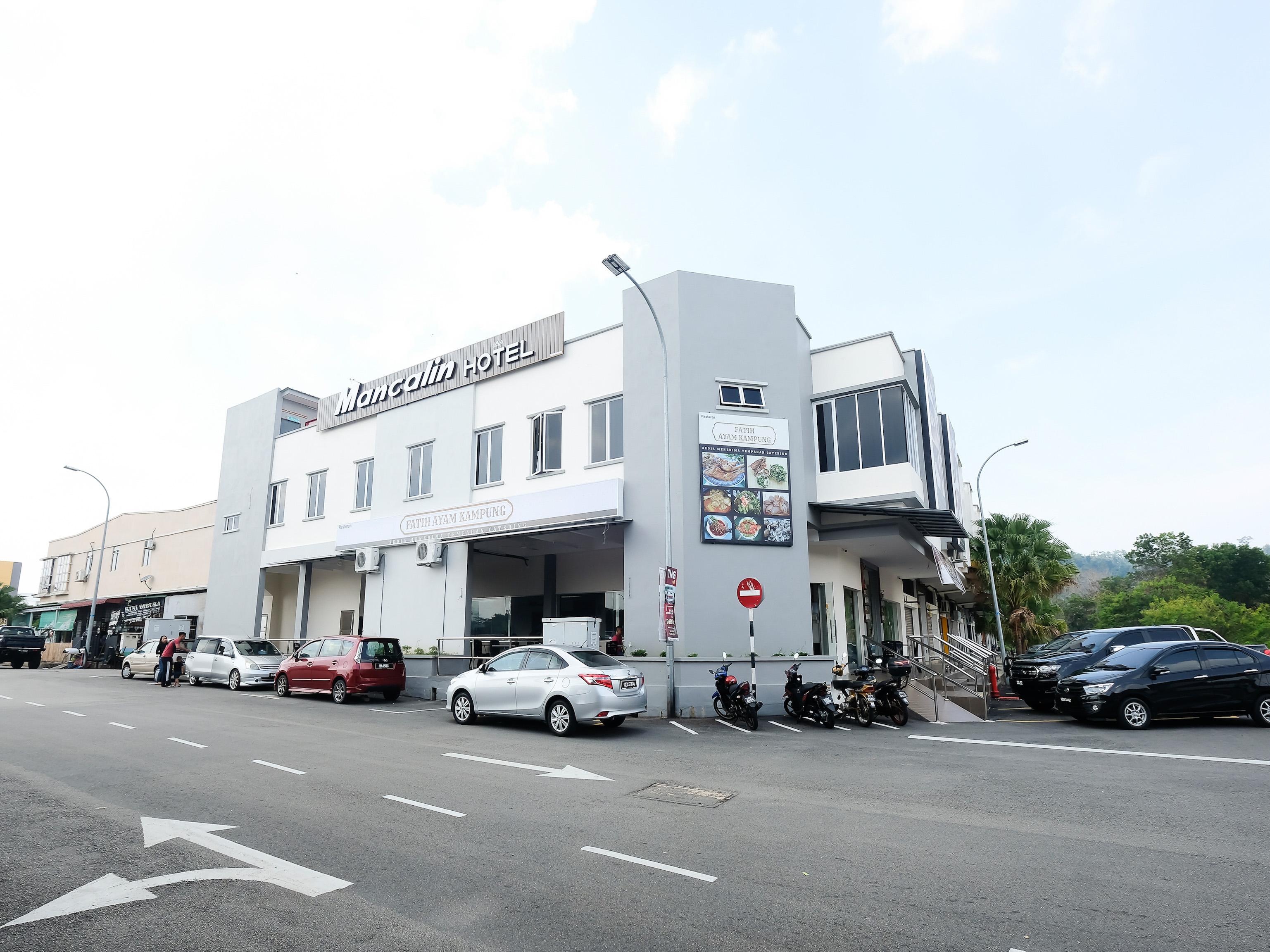 Oyo43935曼卡林酒店 关丹 外观 照片
